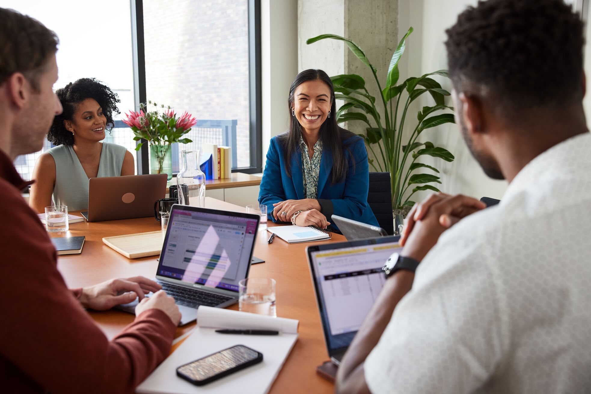 A importância de encontros presenciais no modelo de trabalho híbrido