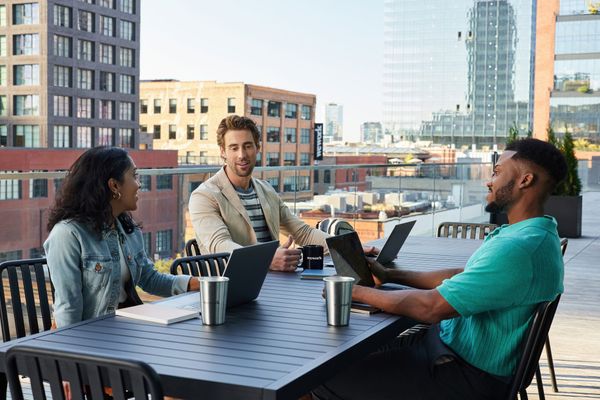 Práticas que promovem a igualdade racial no ambiente de trabalho